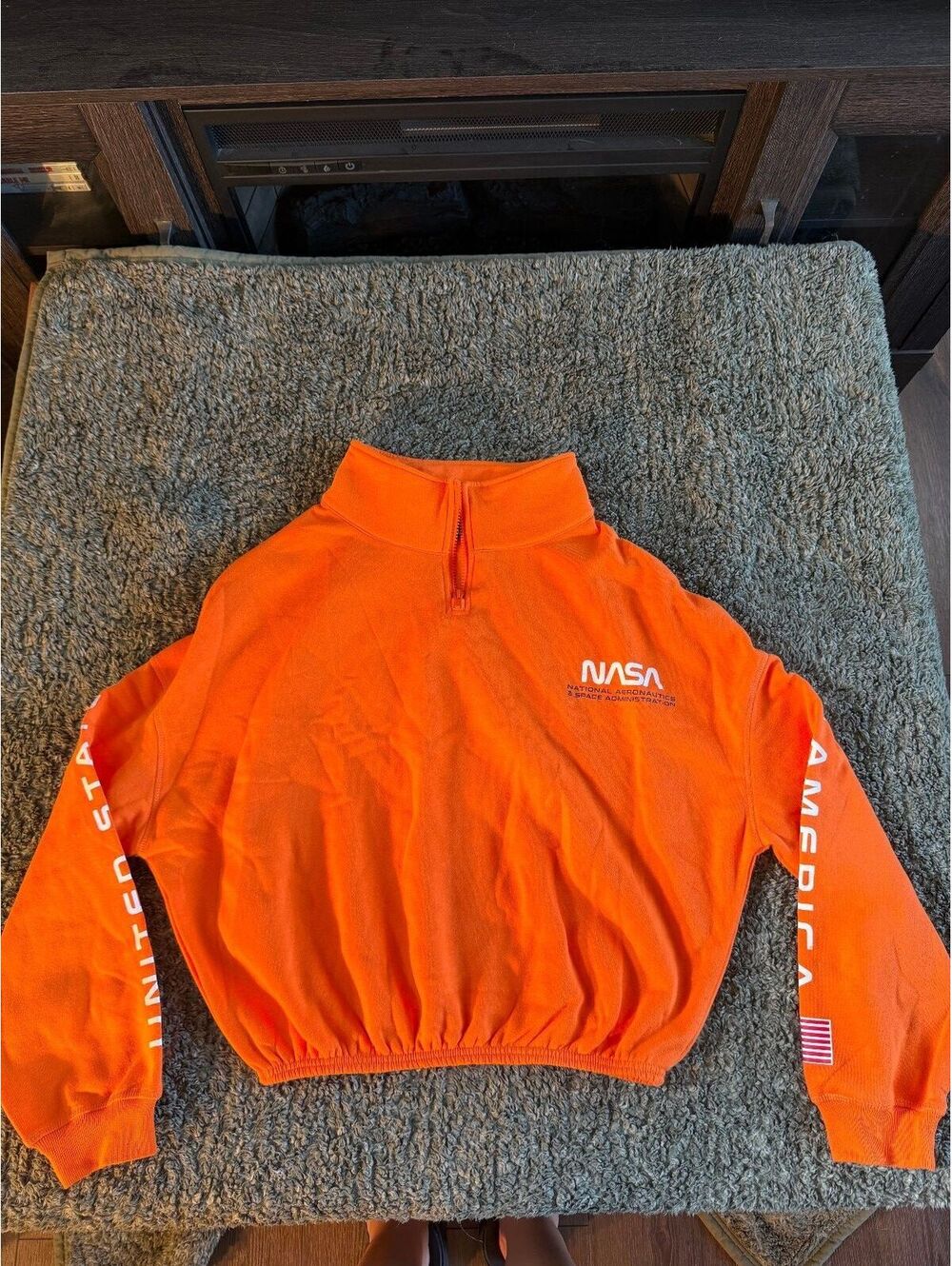 Hyper Space NASA Orange Quarter-Zip Pullover Sweatshirt Size Large Womens